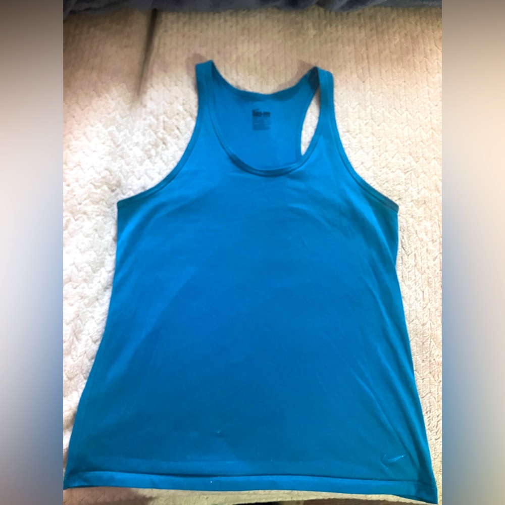 Nike dry fit workout tank medium blue